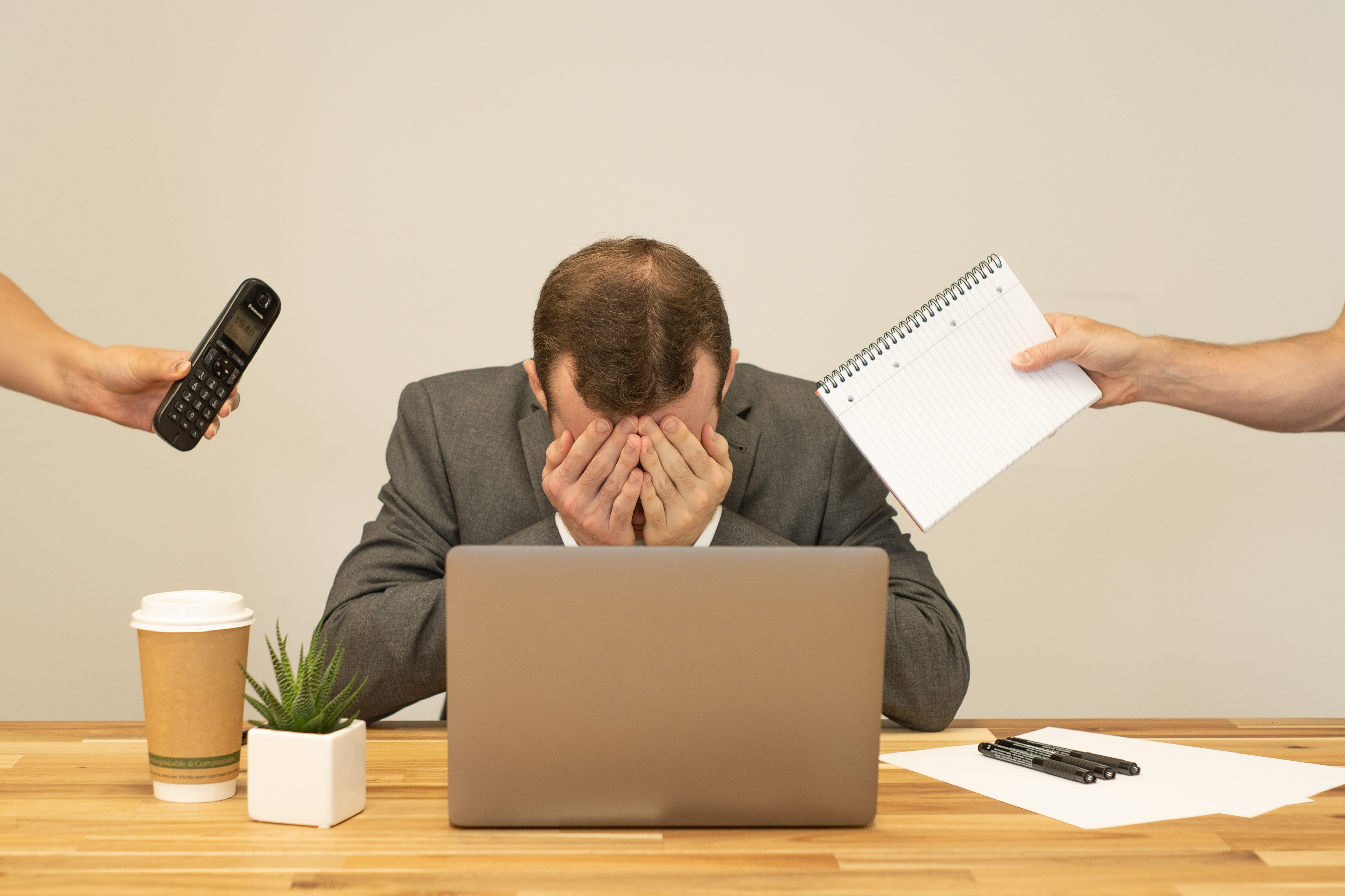 Burnout e sofrimento no trabalho - Dr. Hugo Salmen